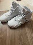 Adidasi Adidas albi