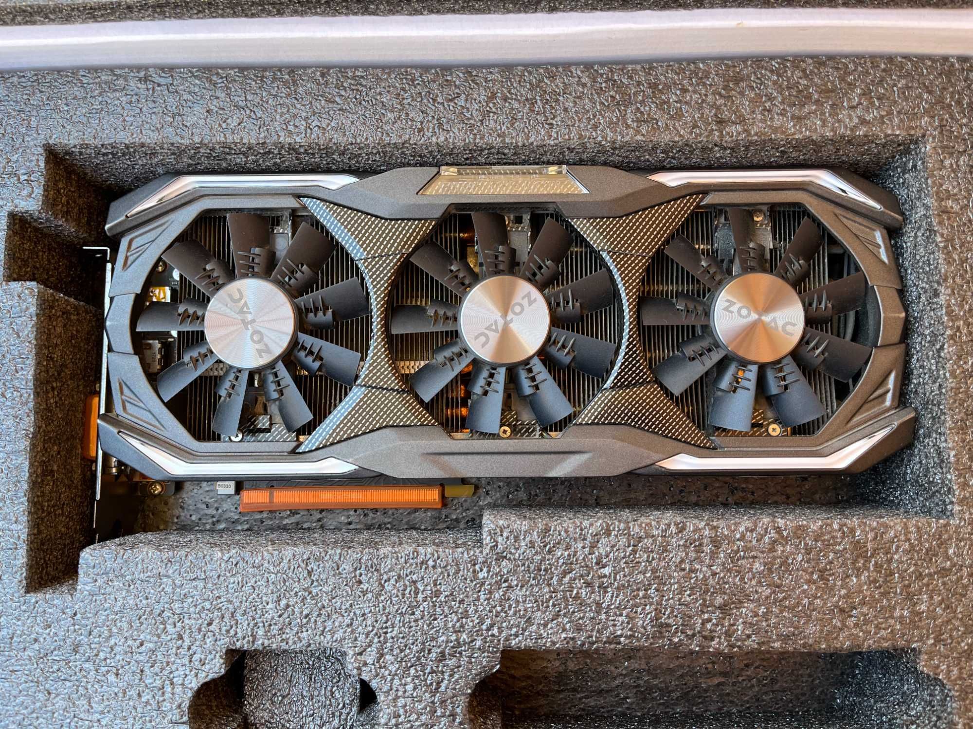 ZOTAC GeForce GTX 1070 AMP Extreme 8 GB