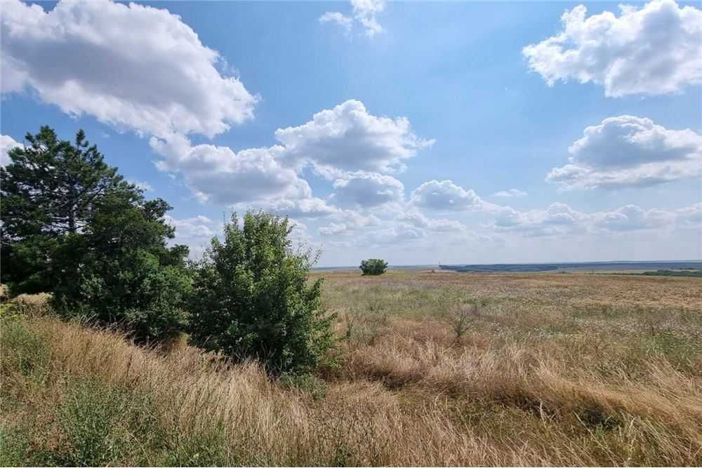 Урегулиран парцел в близост до град Русе