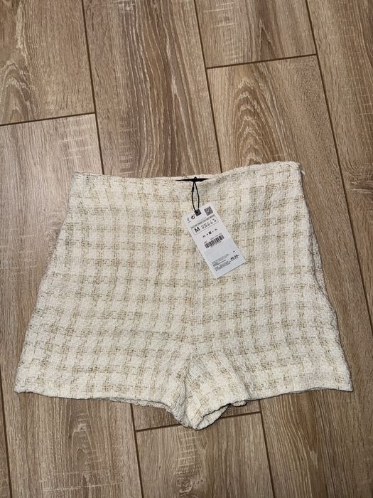 Бермуди Зара - С етикет