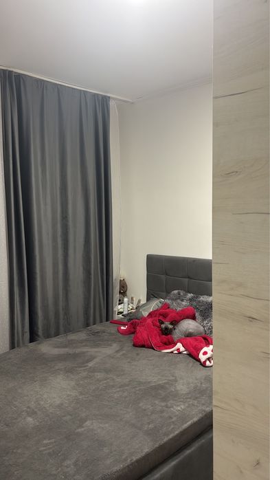Vand apartament doua camere et2 razboieni