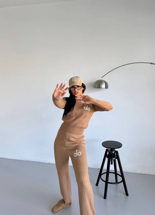 Compleu tricot  dama