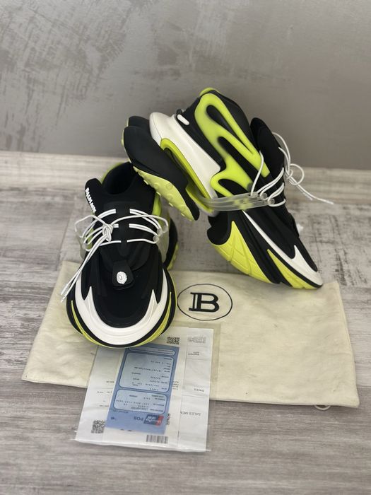 Adidasi Balmain Unicorn