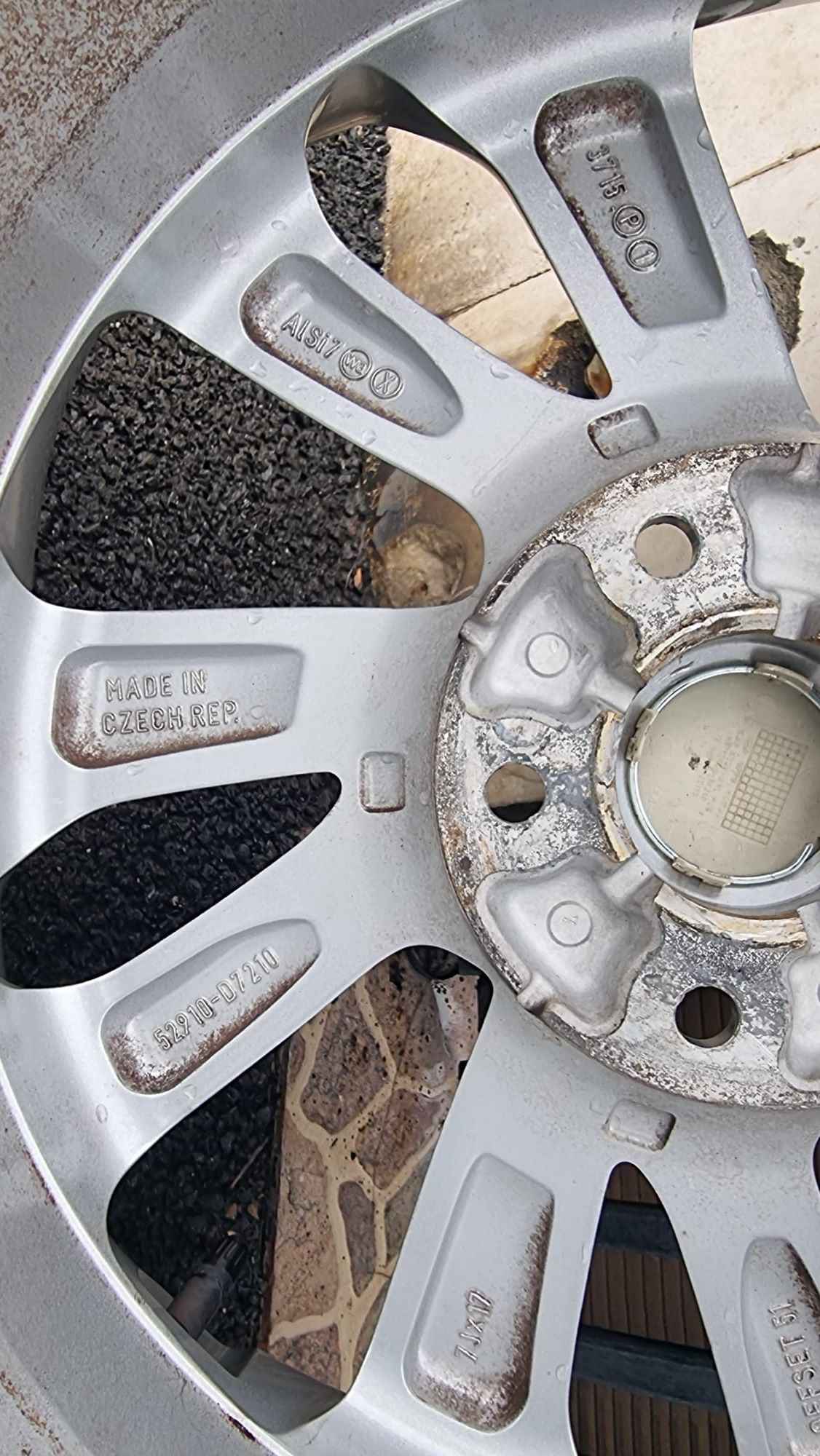 Jante aliaj Tucson Anvelope 225 60 r17 roti 5x114,3 Hyundai