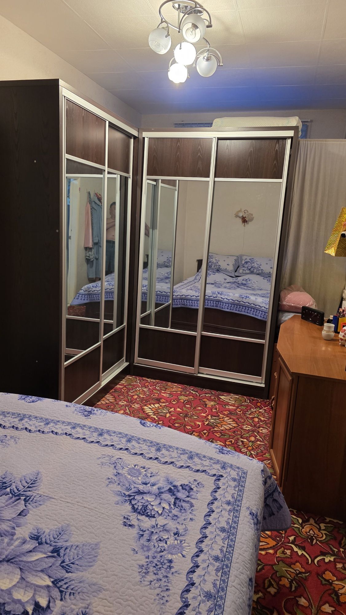 Продаётся 2 комн квартира 3 микр
