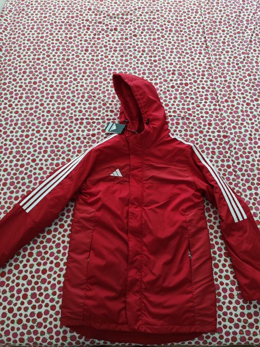 Adidas зимно яке