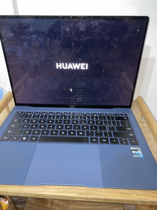 Laptop Huawei Morgan F