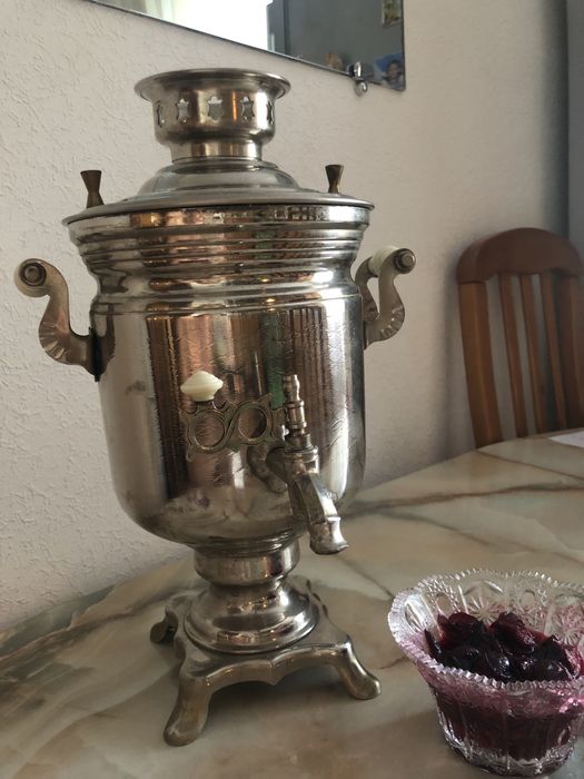 Антикварный самовар советский электрический. Рабочий.