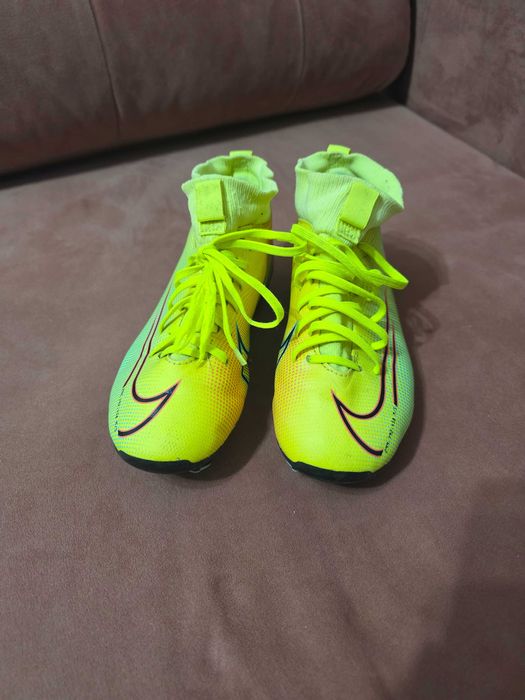 Ghete fotbal NIKE Mercurial Superfly 7 Academy MDS FG/MG marimea 32