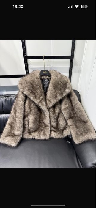 Шуба в наличии.