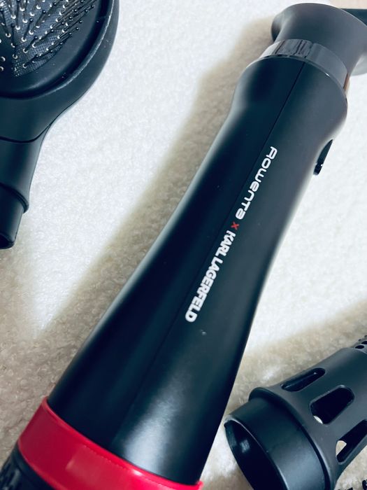 Четка с горещ въздух Rowenta x Karl Lagerfeld