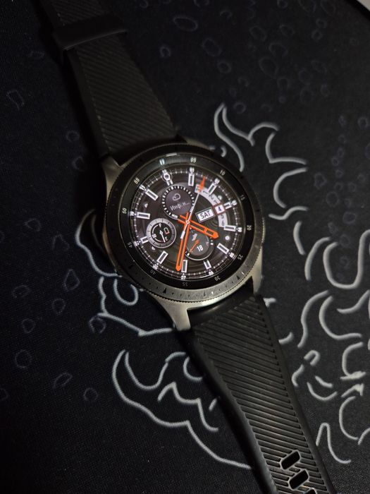 Часы Samsung galaxy watch