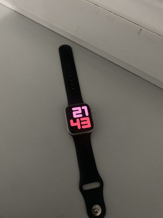 Aplle watch se 1 поколение