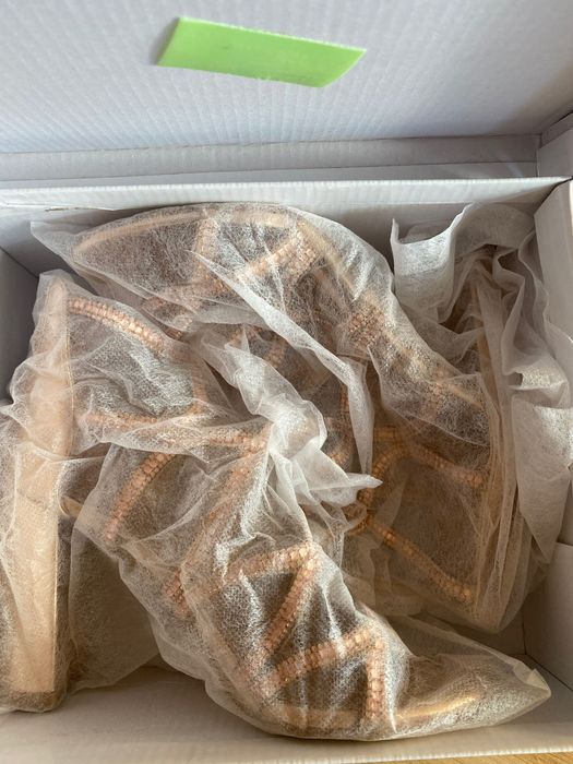 Sandale cu toc, elegante, marimea 35