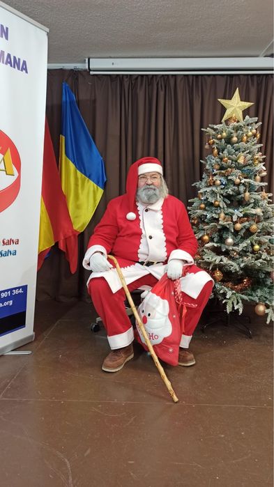 Inchiriez Mos Craciun autentic!