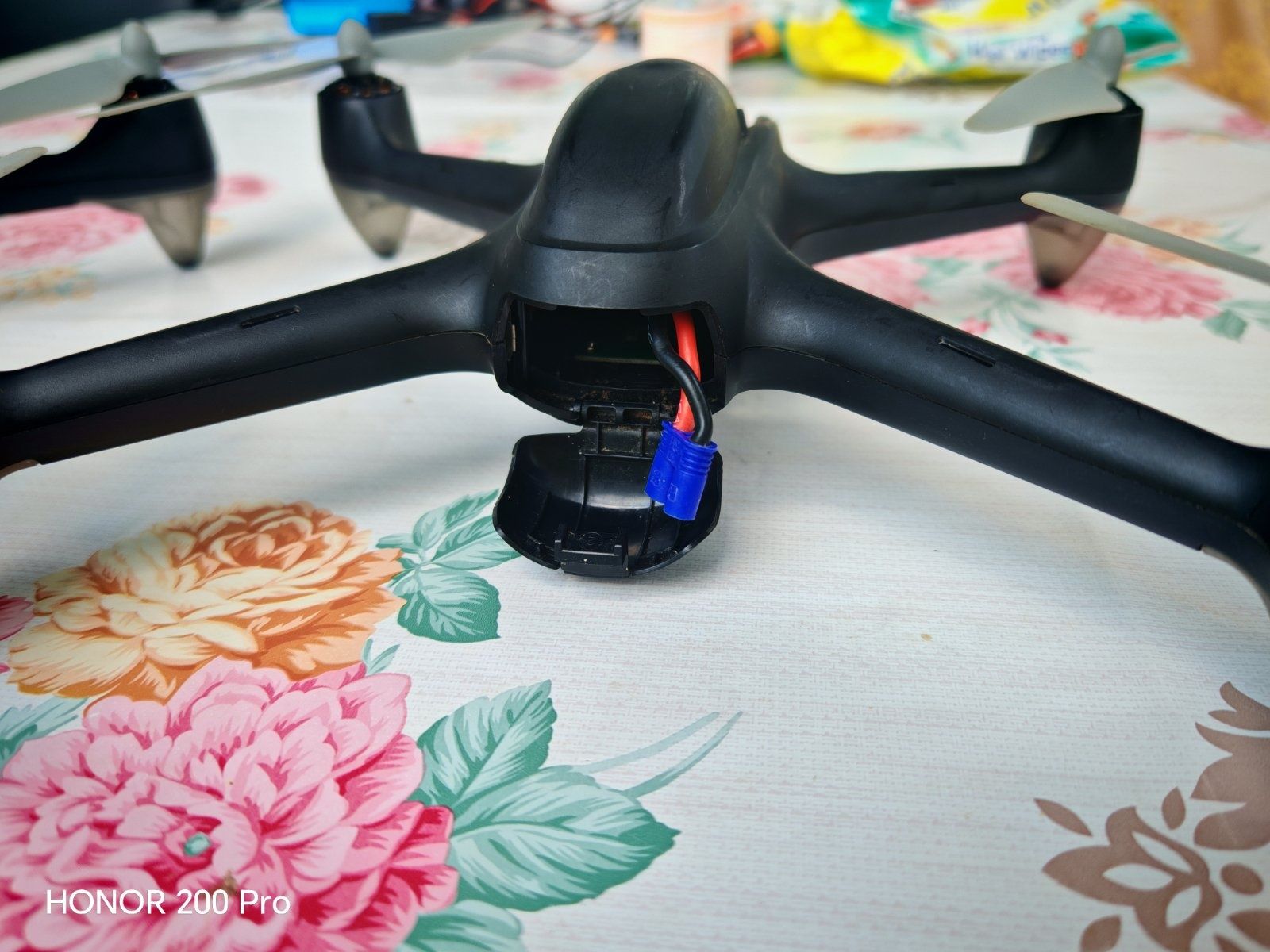 Hubsan h501s дрон
