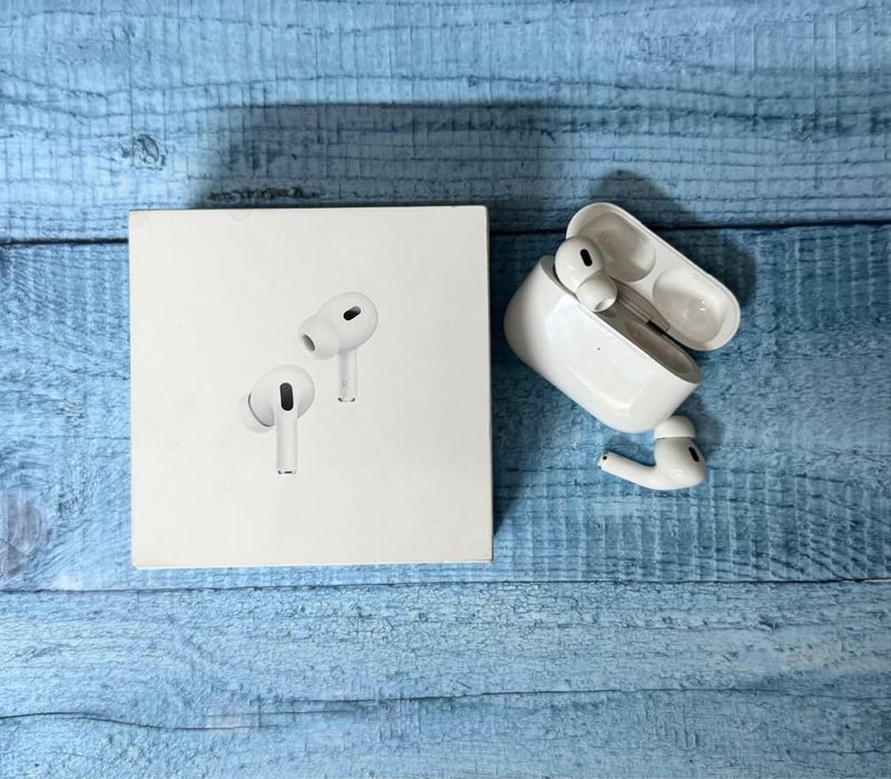 Airpods Pro 2 в новом состоянии,на гарантии