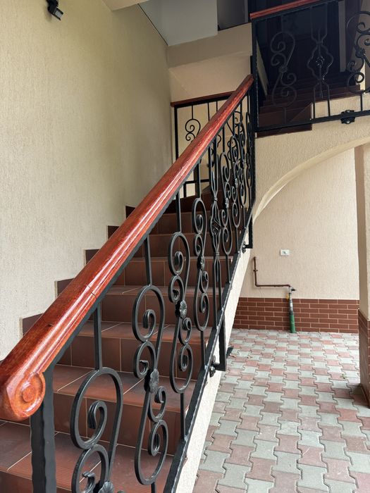 Confectii metalice fier forjat Balustrade Porti Garduri
