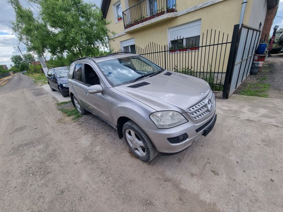 Dezmembrez mercedes ml 320 w164 3.0