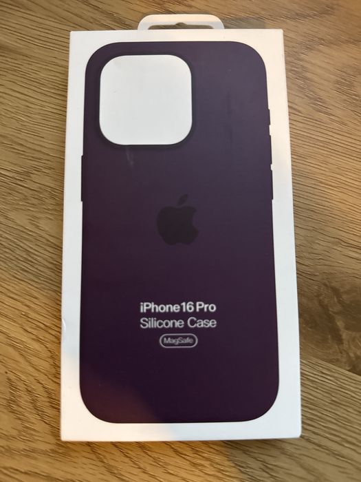 Husa Iphone 16 Pro silicon cu magsafe sigilata