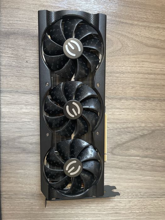 EVGA GeForce RTX 3070 XC3 Ultra Gaming 8GB Funcționează impecabil