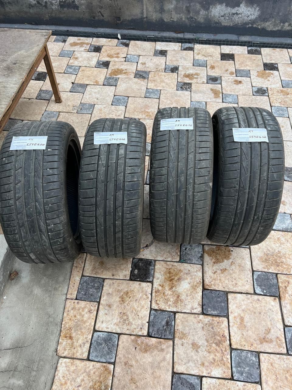 Шины Hankook почти новые