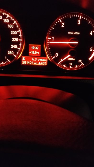 Vând bwm 318d e90 2.0 Facelift euro 5