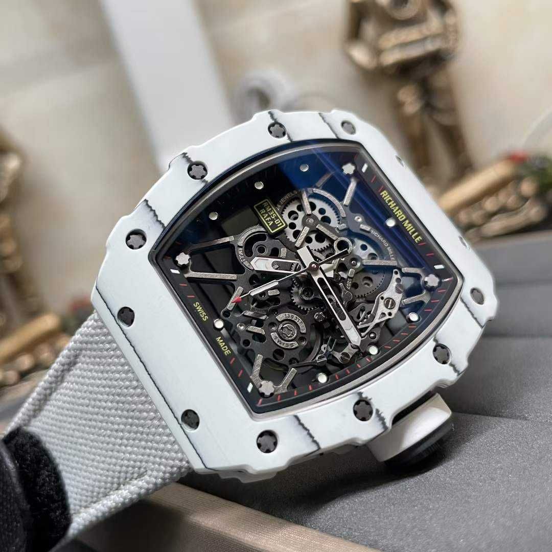 RM35-01 Rafa White Carbon Fiber