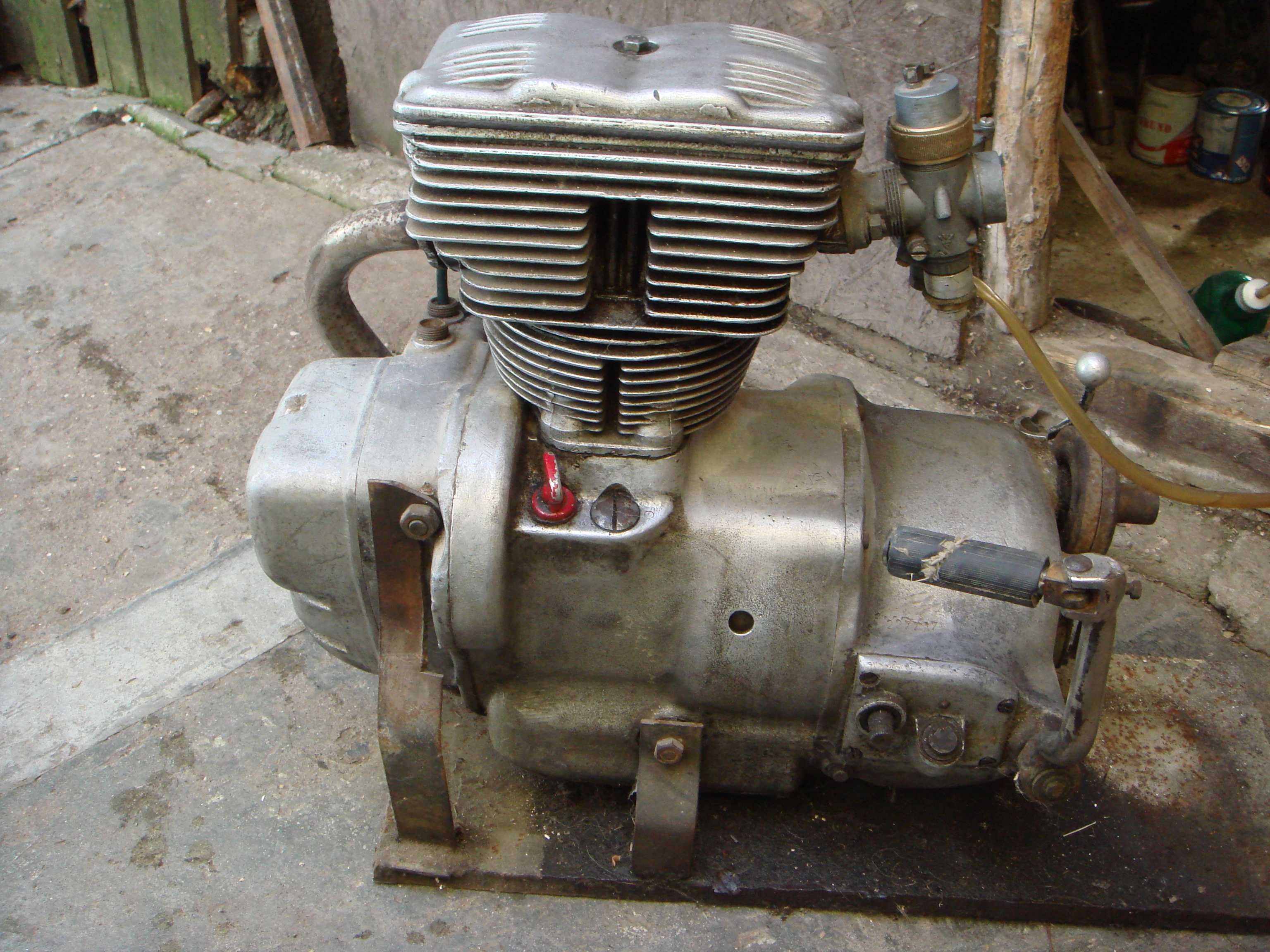 motor simson ,ij cz