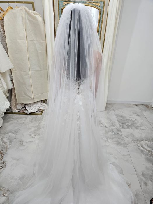 Vand rochie de mireasa