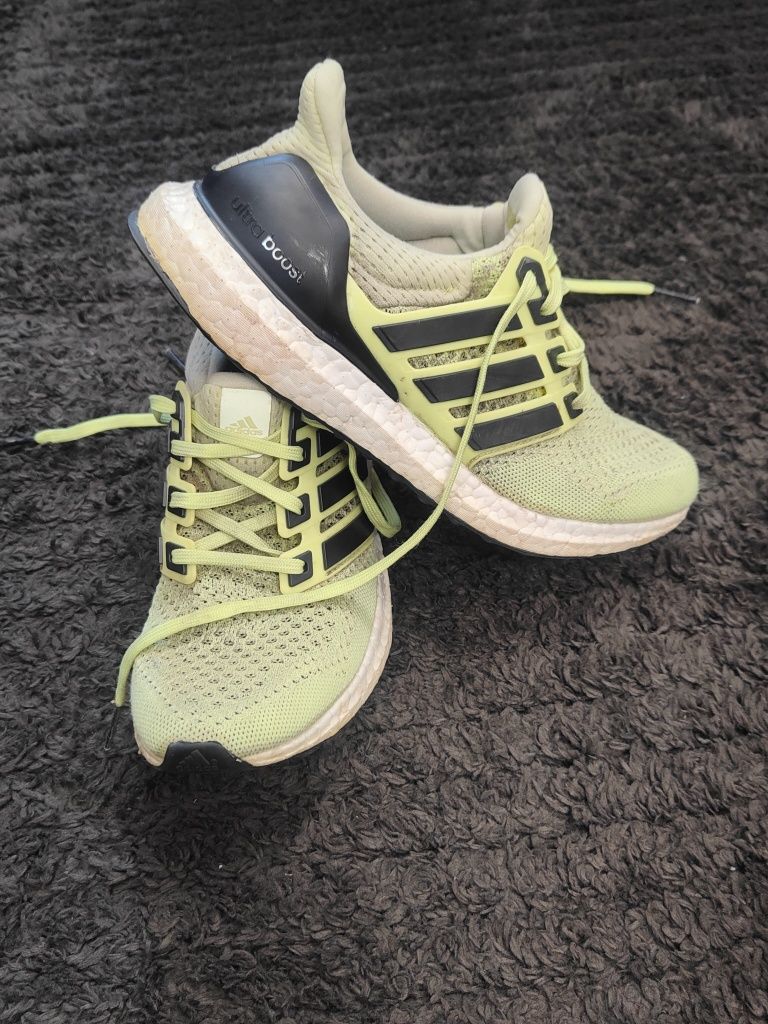 Маратонки Adidas
