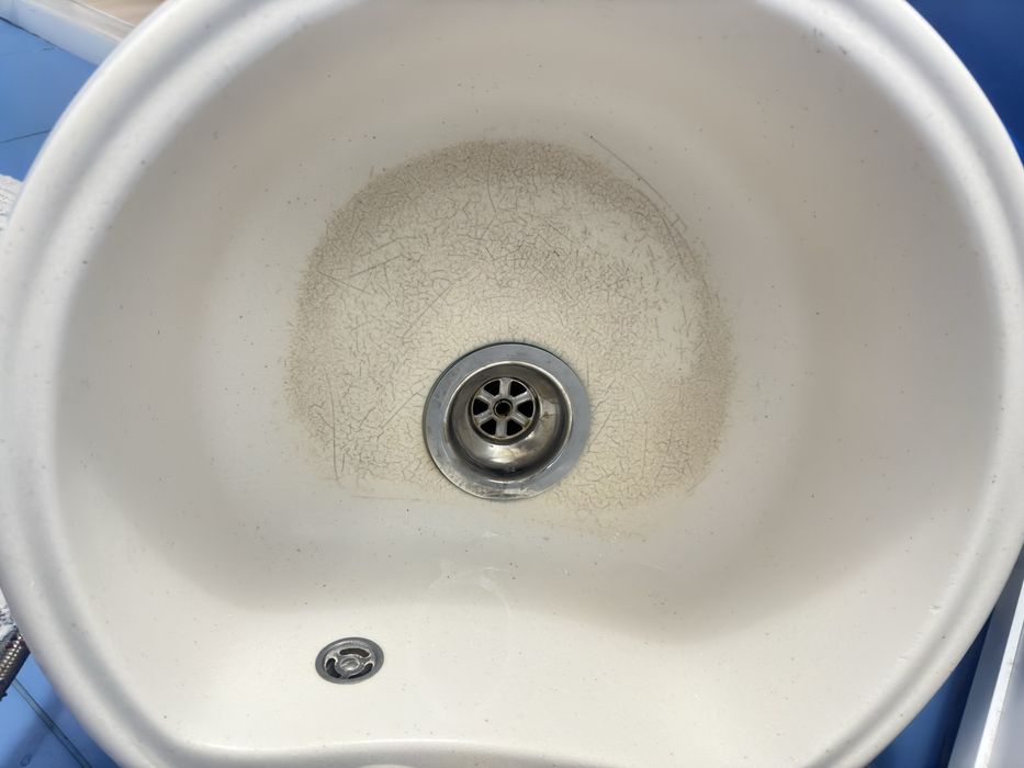 Раковина для кухни каменная