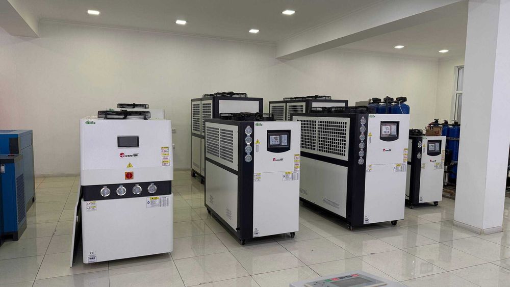 Промышленный чиллер Lesintor LXT-AC20 (20HP, 58 кВт, охлаждение воды)