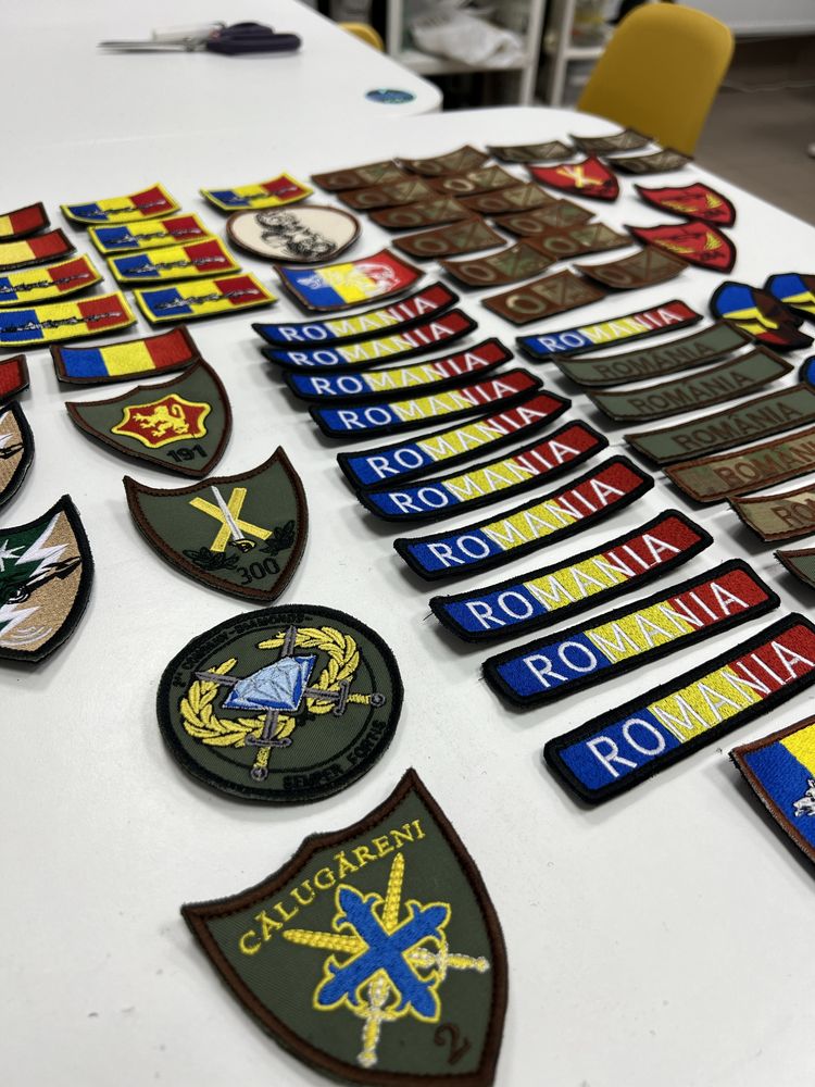Patch-uri, Embleme ecusoane  militare la comanda