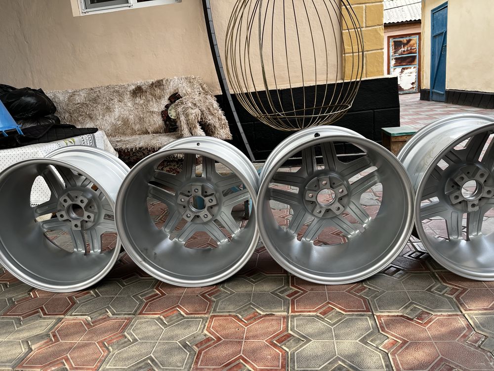 Продам диски р 18