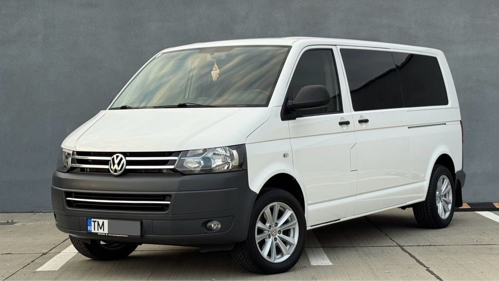 Volkswagen Caravelle T6 2014 2.0 4X4 Extra-Lung 8+1 Locuri 140CP