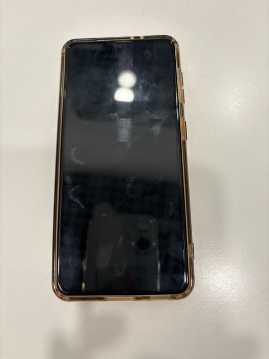 Продам samsung смартфон с21