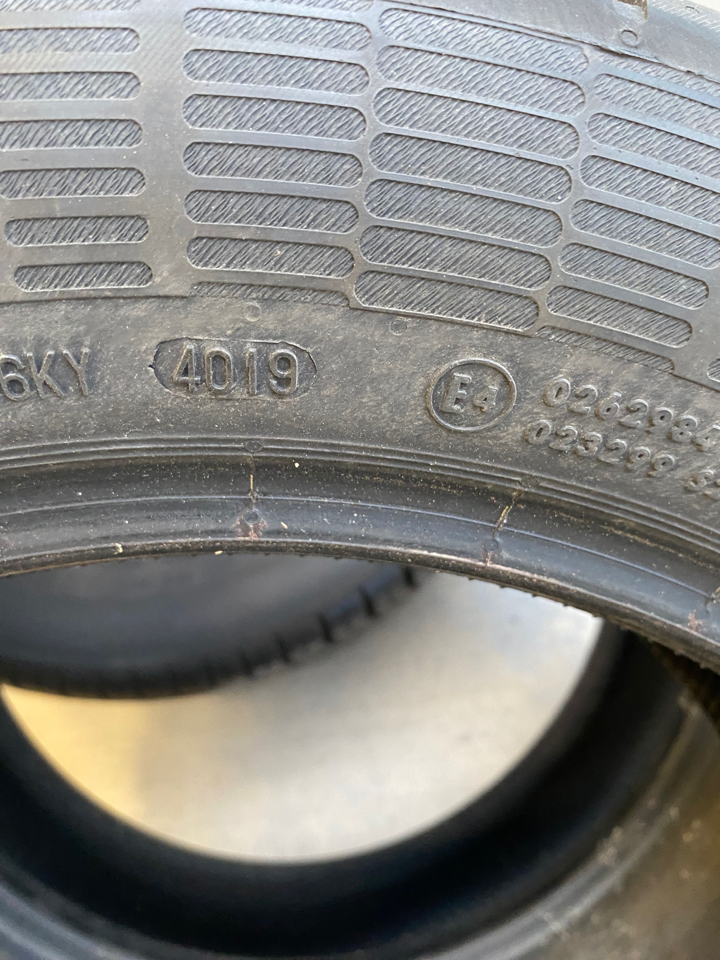 215 55 17 Continental