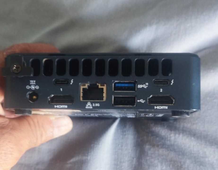 Mini PC Intel NUC Gen 11 I5 1135G7
