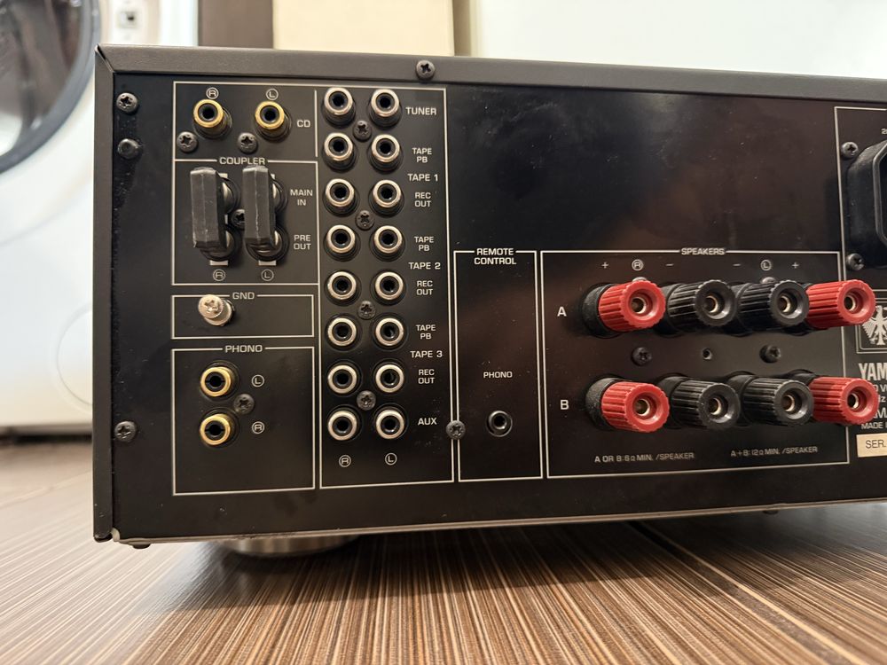 Yamaha AX-1070 Качествен стерео усилвател