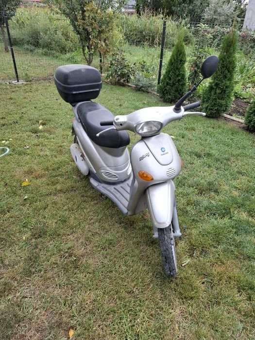 Vand scuter Piaggio Liberty urgent!!!