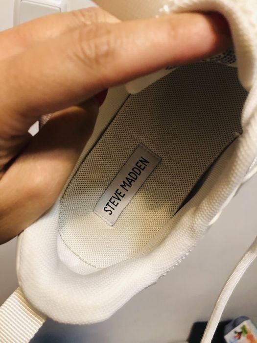 adidasi Steve Madden