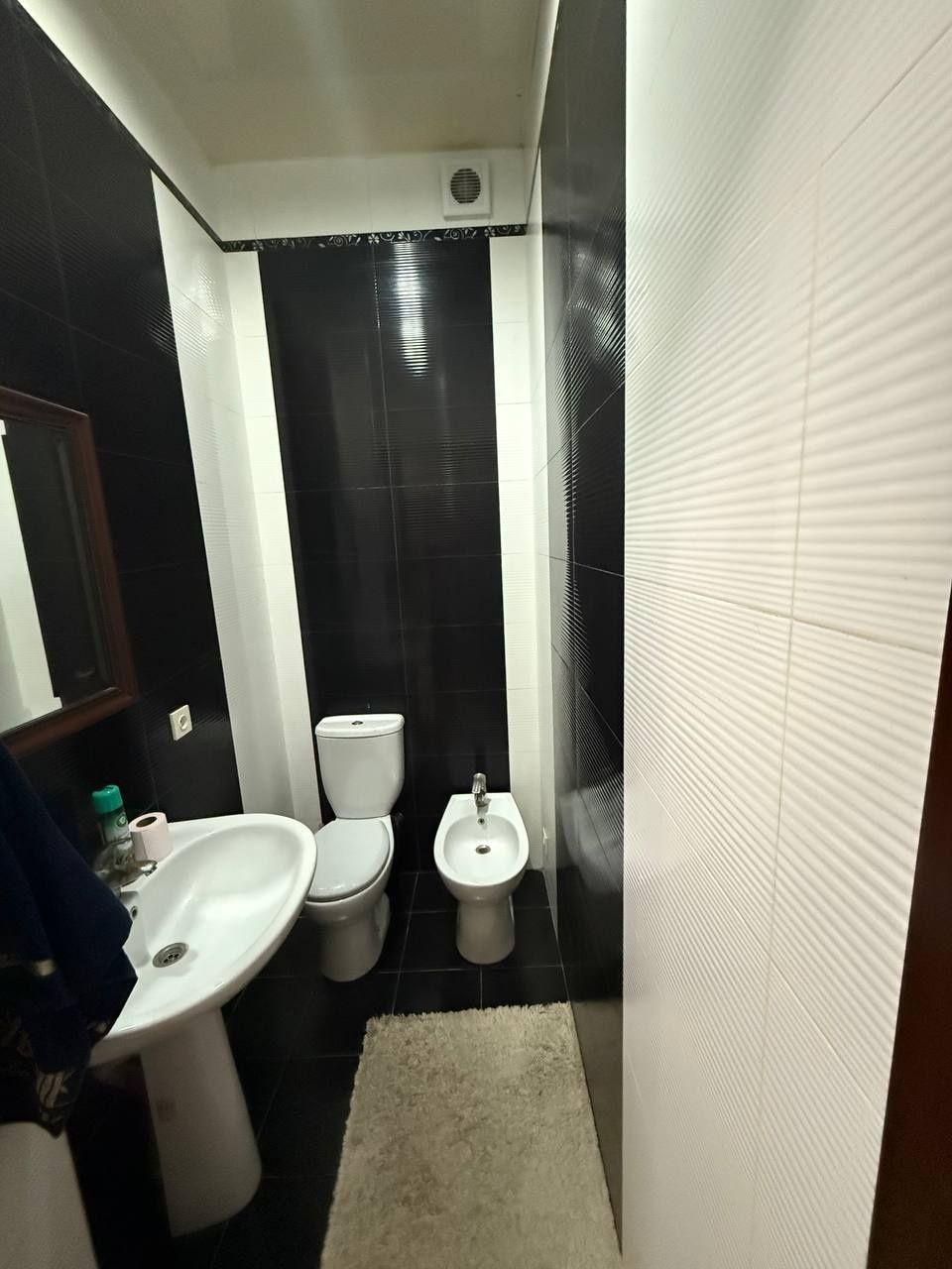 Kvartira продается 3/3/7 на Садык Азимова