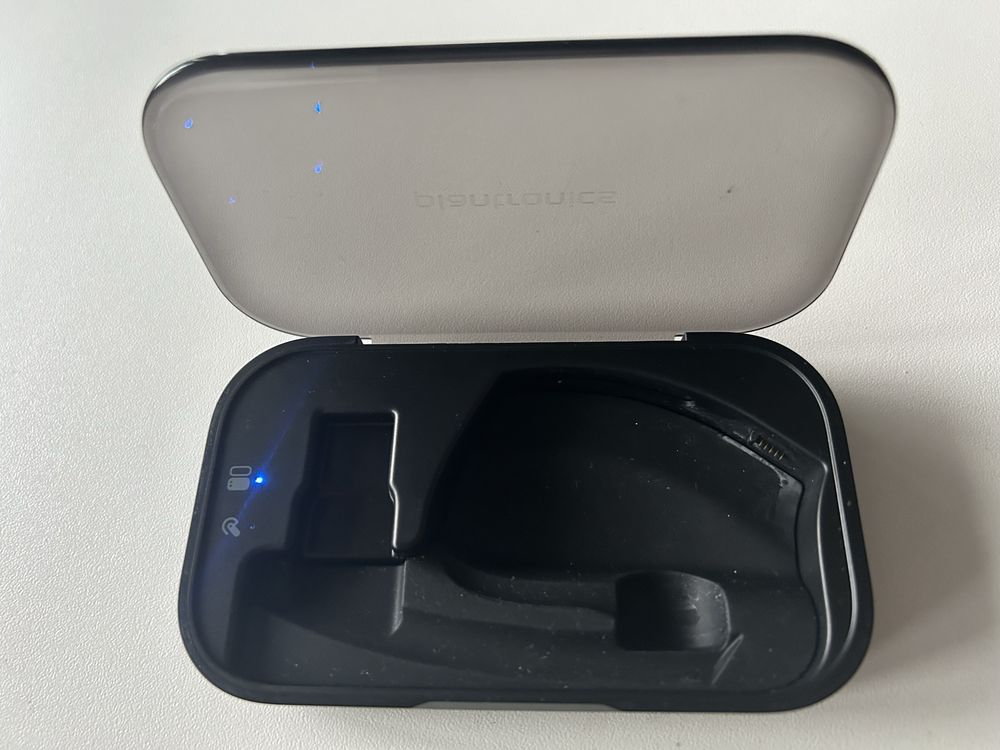 Резервна кутийка за зареждане слушалка plantronics voyager legend