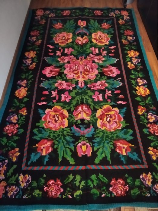 3 Covoare lucrate manual