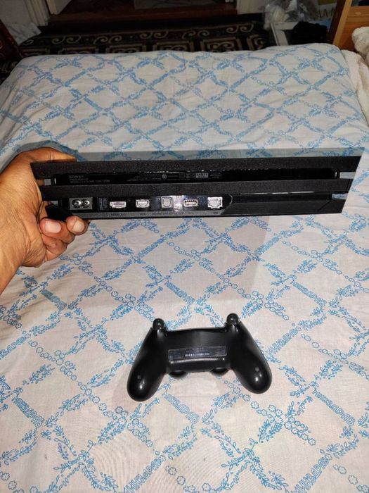 Ps4 Pro Koreyadan Kelgan xotirasi 1TB 3Reviziya prishovkalik