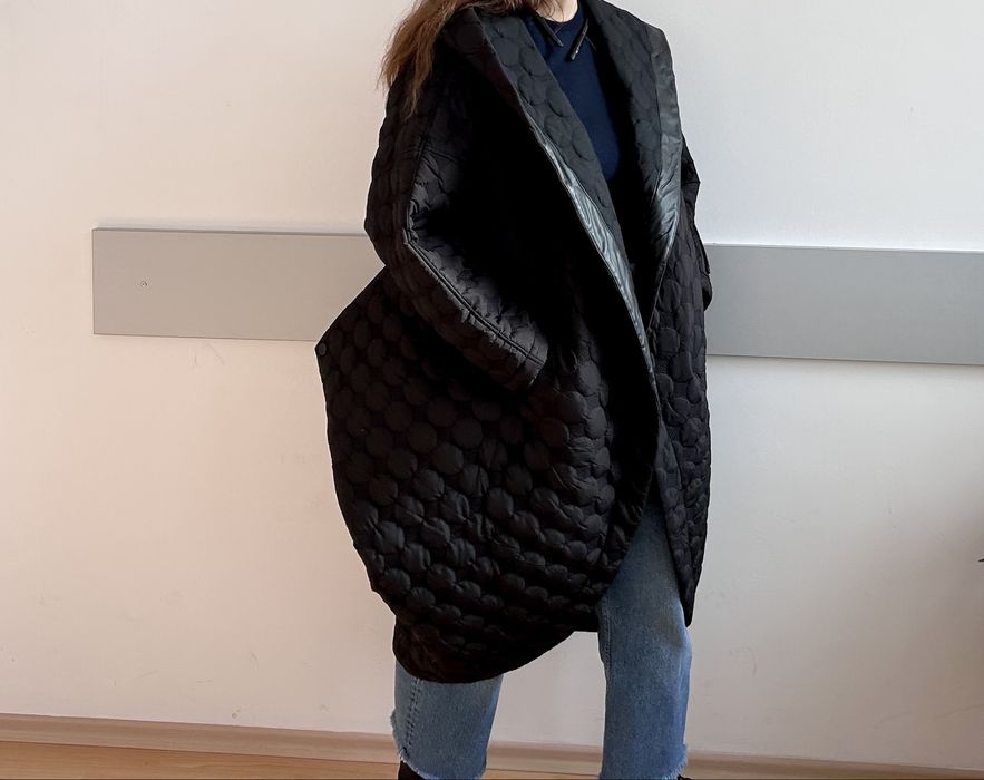 Авангардно палто в релефен десен VDR Via Delle Rose