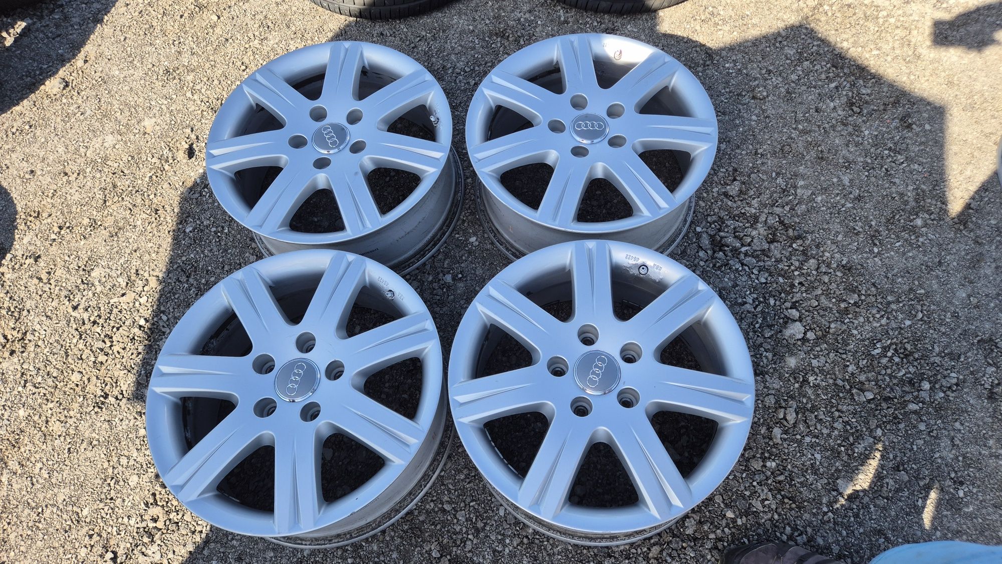 Оригинални джанти Ауди Кю 7 5/130 Audi Q7 5x130