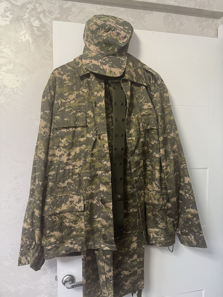 Продам военную форма