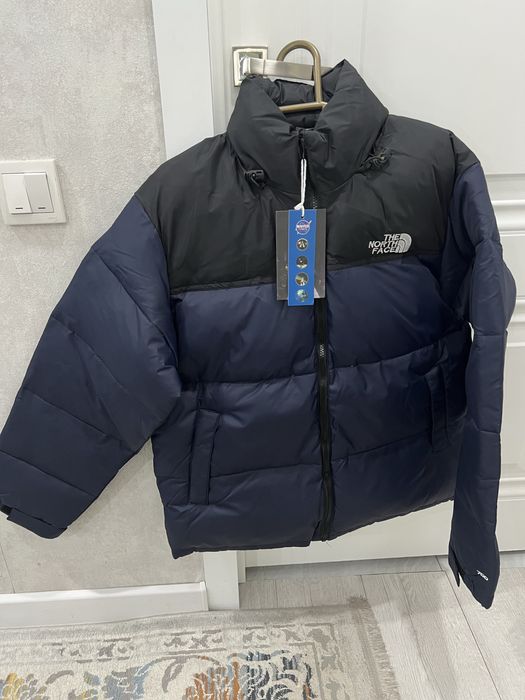 Куртка зимняя. Маломерят. Выгодная цена.